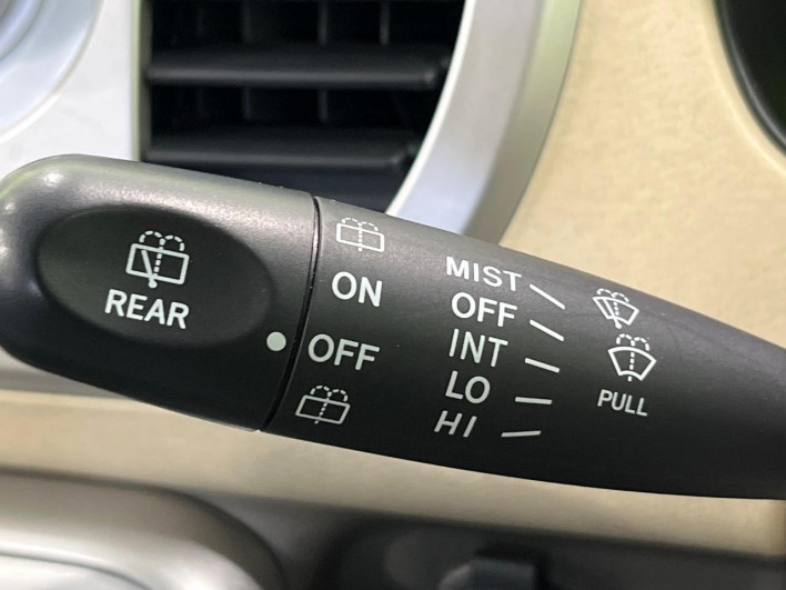 2007 Nissan Moco DBA-MG22S (UW-6a2e1b852a19e)[10]