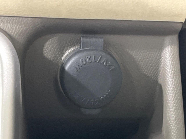 2007 Nissan Moco DBA-MG22S (UW-6a2e1b852a19e)[14]