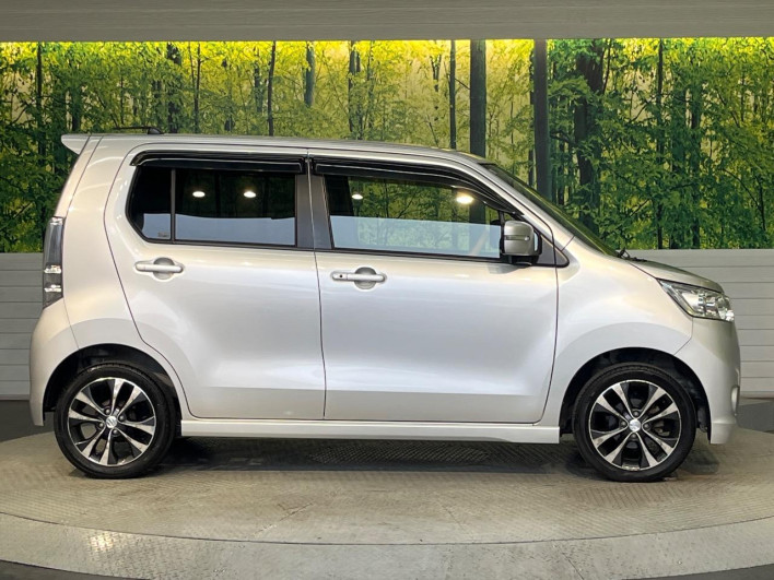 2013 Suzuki Wagon R Stingray DBA-MH34S (UW-6a2e1b8ad0987)[24]