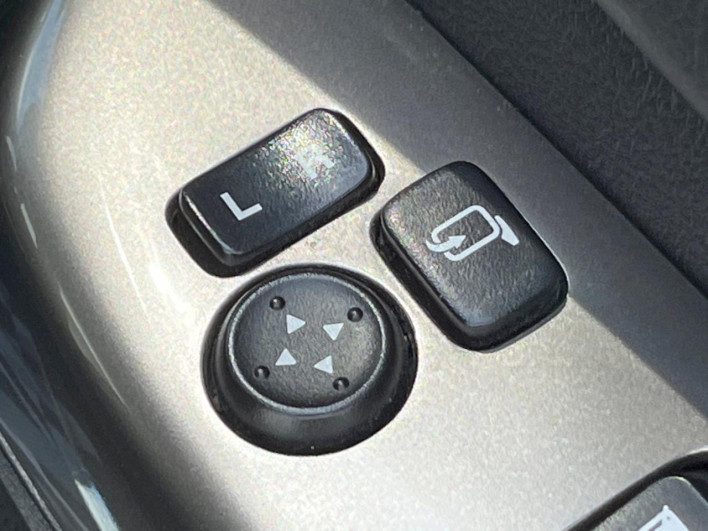 2017 Suzuki Spacia Custom Z DAA-MK42S (UW-6a2e1b902f611)[14]