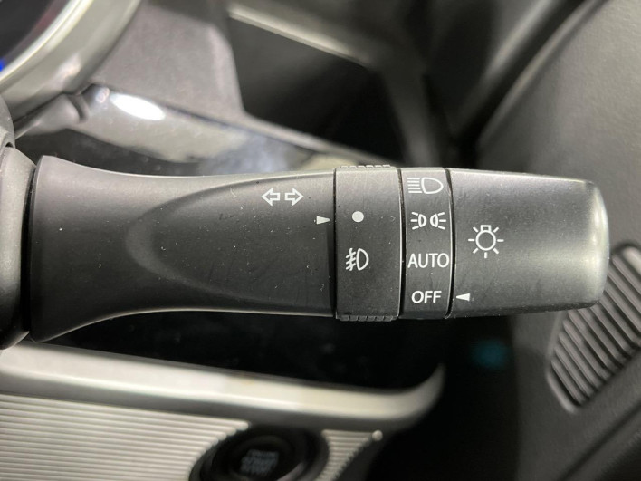 2018 Suzuki Spacia Custom DAA-MK53S (UW-6a2e1b95b1bd9)[17]