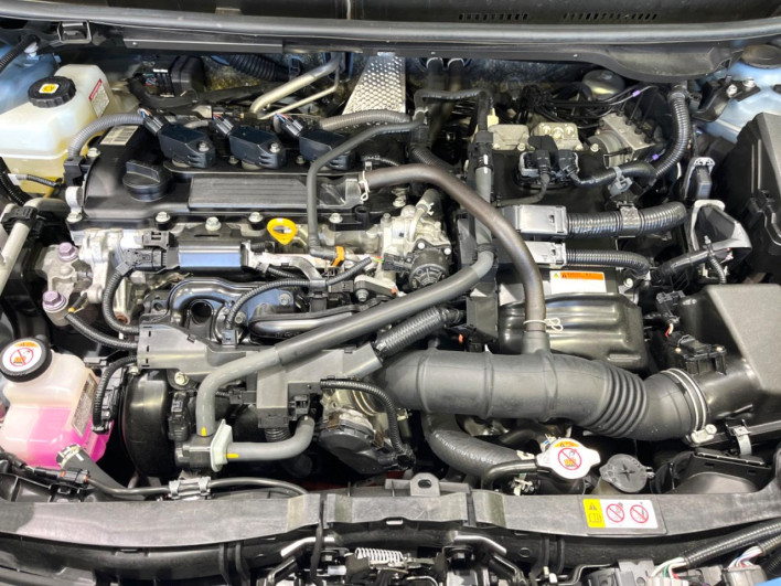 2020 Toyota Yaris Cross 6AA-MXPJ10 (UW-6a2e1bbc64027)[4]