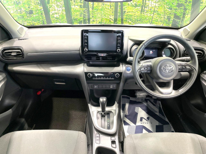 2022 Toyota Yaris Cross 6AA-MXPJ10 (UW-6a2e1bbd9e933)[4]