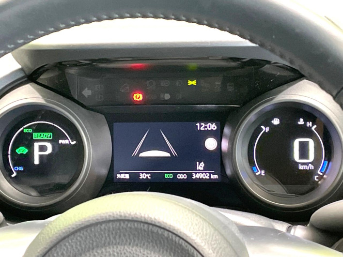 2022 Toyota Yaris Cross 6AA-MXPJ10 (UW-6a2e1bbd9e933)[24]