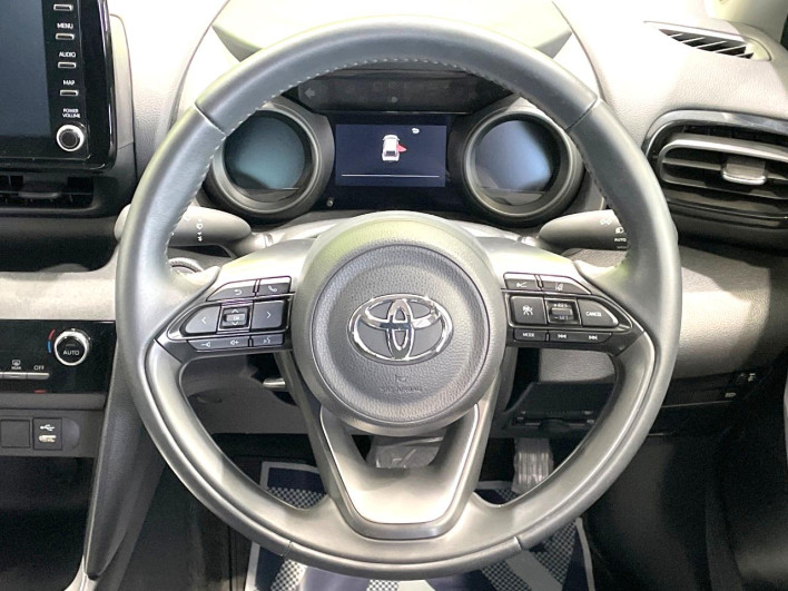 2022 Toyota Yaris Cross 6AA-MXPJ10 (UW-6a2e1bbd9e933)[5]