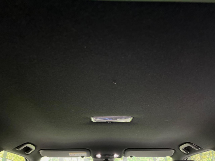 2023 Toyota Yaris Cross 6AA-MXPJ10 (UW-6a2e1bbdd609b)[11]