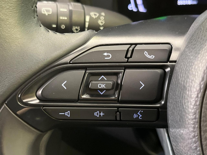 2023 Toyota Sienta 6AA-MXPL10G (UW-6a2e1bc779813)[28]