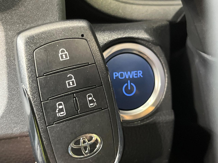 2023 Toyota Sienta 6AA-MXPL10G (UW-6a2e1bc779813)[6]