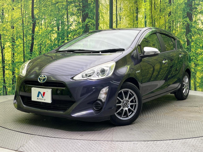 2015 Toyota Aqua DAA-NHP10 (UW-6a2e1be258a5e)[0]