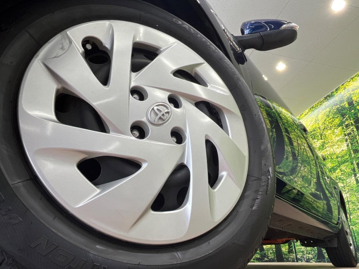 2018 Toyota Aqua DAA-NHP10 (UW-6a2e1be675791)[16]