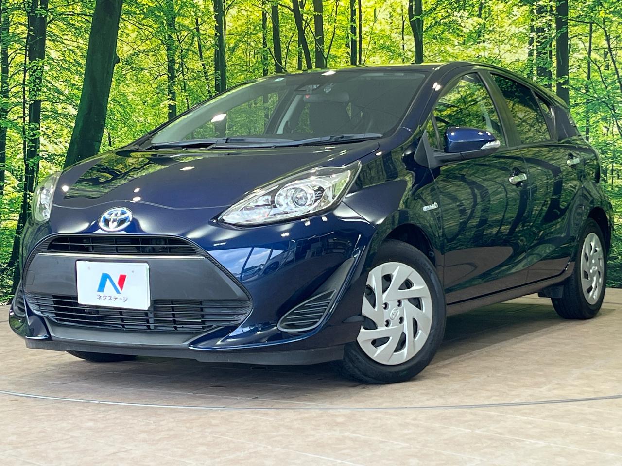 2018 Toyota Aqua DAA-NHP10