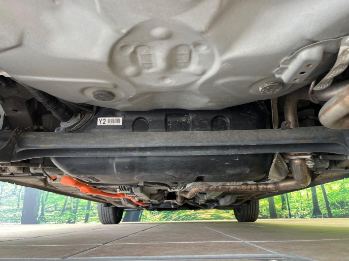 2018 Toyota Aqua DAA-NHP10 (UW-6a2e1be675791)[27]