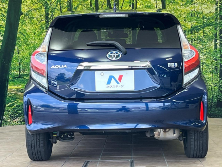 2018 Toyota Aqua DAA-NHP10 (UW-6a2e1be675791)[9]