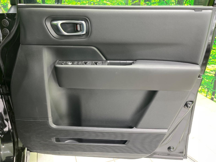 2023 Honda Step Wagon 6AA-RP8 (UW-6a2e1bf574484)[19]