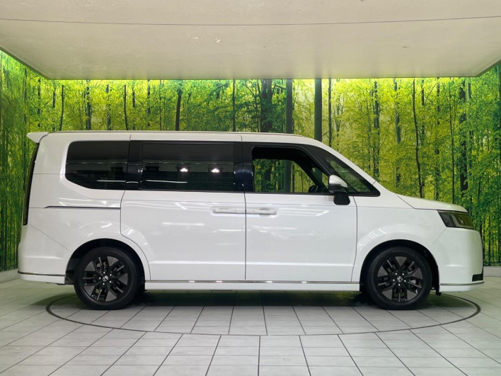 2024 Honda Step Wagon 6AA-RP8 (UW-6a2e1bf5c4bd8)[9]
