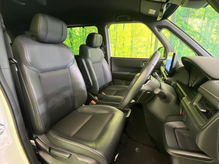 2024 Honda Step Wagon 6AA-RP8 (UW-6a2e1bf5c4bd8)[21]