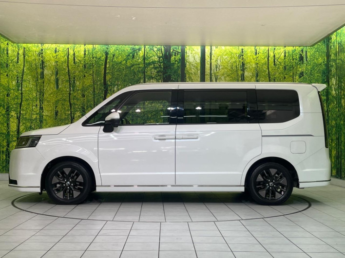 2024 Honda Step Wagon 6AA-RP8 (UW-6a2e1bf5c4bd8)[5]