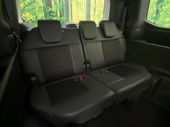 2024 Honda Step Wagon 6AA-RP8 (UW-6a2e1bf5c4bd8)[23]