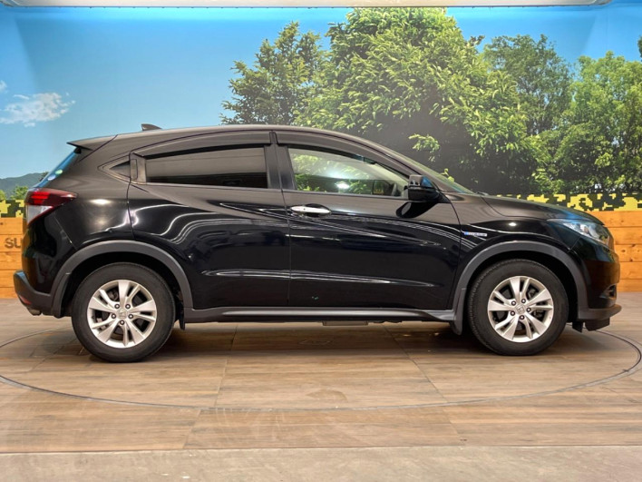 2017 Honda VEZEL DAA-RU3 (UW-6a2e1bfa52ac9)[11]