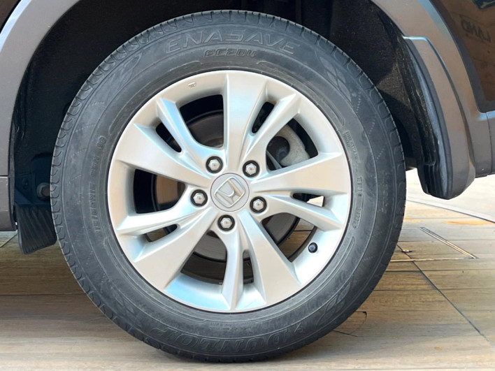 2017 Honda VEZEL DAA-RU3 (UW-6a2e1bfa52ac9)[26]
