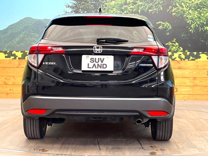 2017 Honda VEZEL DAA-RU3 (UW-6a2e1bfa52ac9)[5]