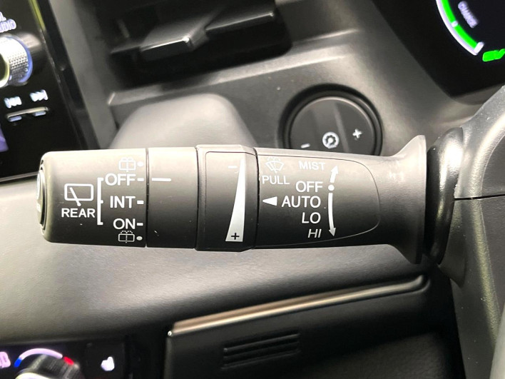 2024 Honda VEZEL 6AA-RV5 (UW-6a2e1c0415244)[13]
