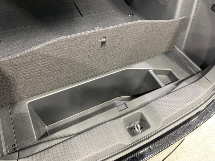 2024 Honda VEZEL 6AA-RV5 (UW-6a2e1c047c726)[28]