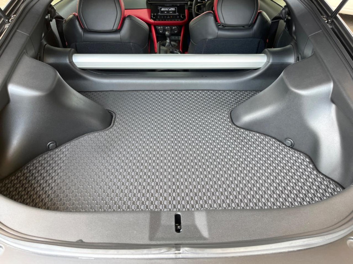 2025 Nissan Fairlady Z 3BA-RZ34 (UW-6a2e1c08611d0)[10]
