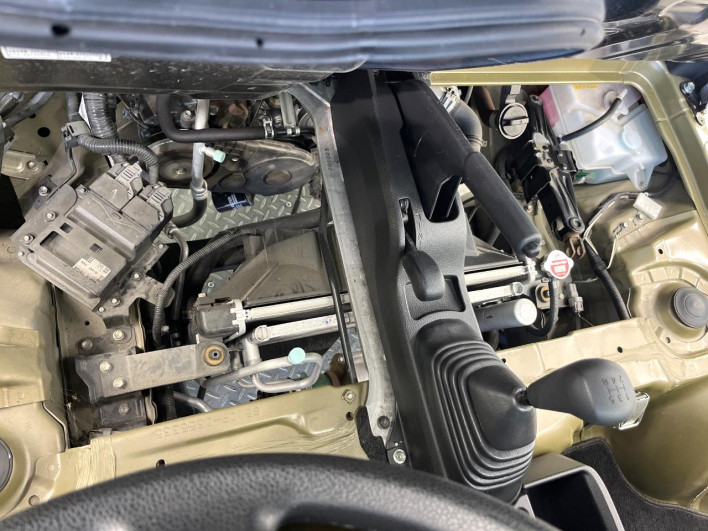 2020 Daihatsu Hiace Truck 3BD-S510P (UW-6a2e1c0c9ab2c)[4]