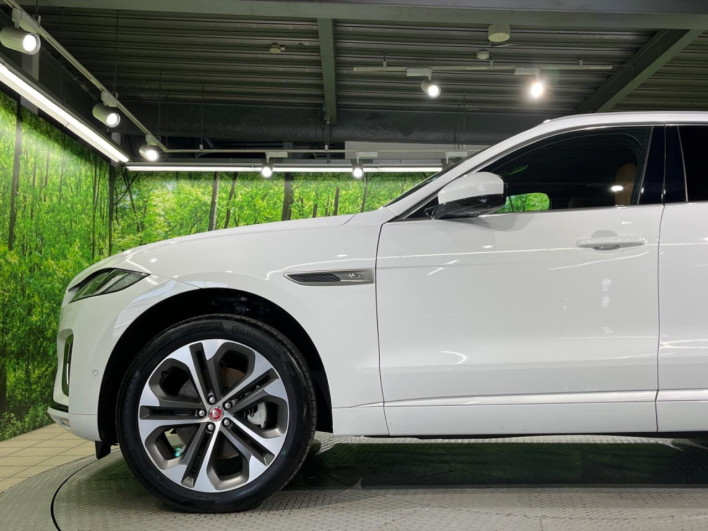 2022 Jaguar F Pace 3BA-DC2XC (UW-6a2e1c0f17cc6)[29]