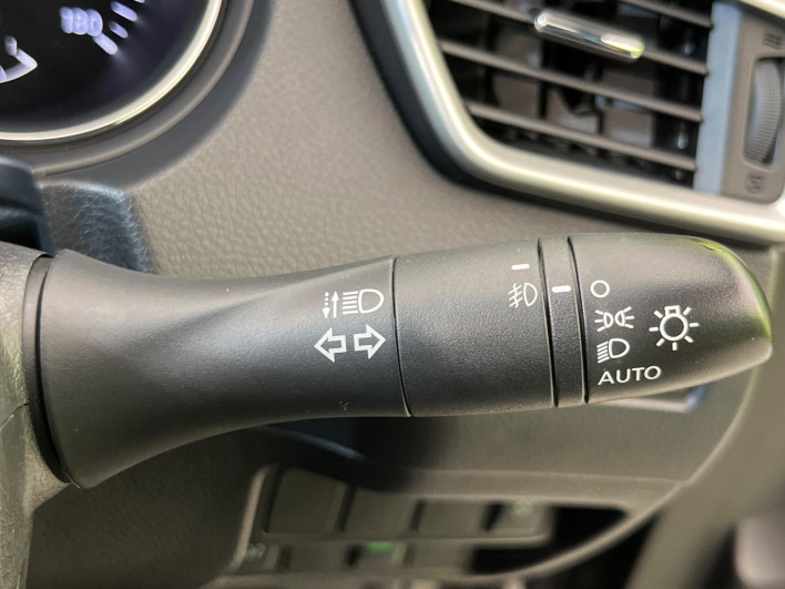 2016 Nissan X-Trail DBA-T32 (UW-6a2e1c1825147)[26]