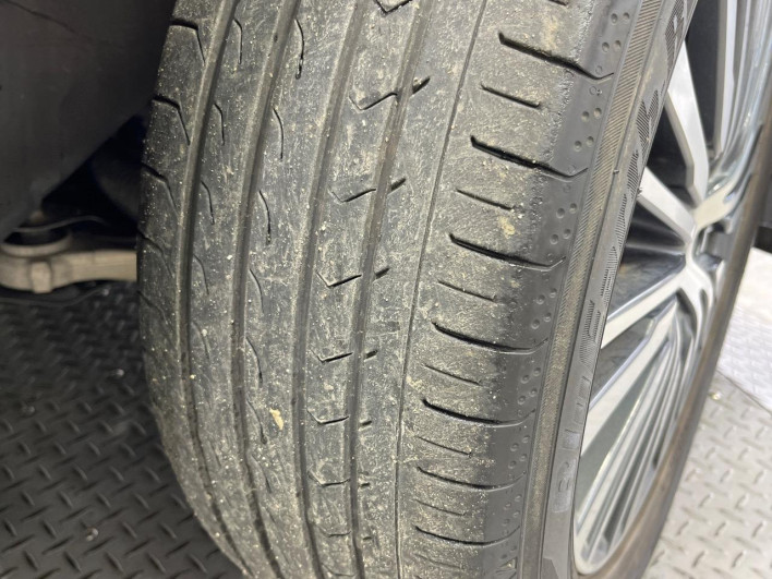 2016 Nissan Elgrand DBA-TE52 (UW-6a2e1c1a2fd45)[21]