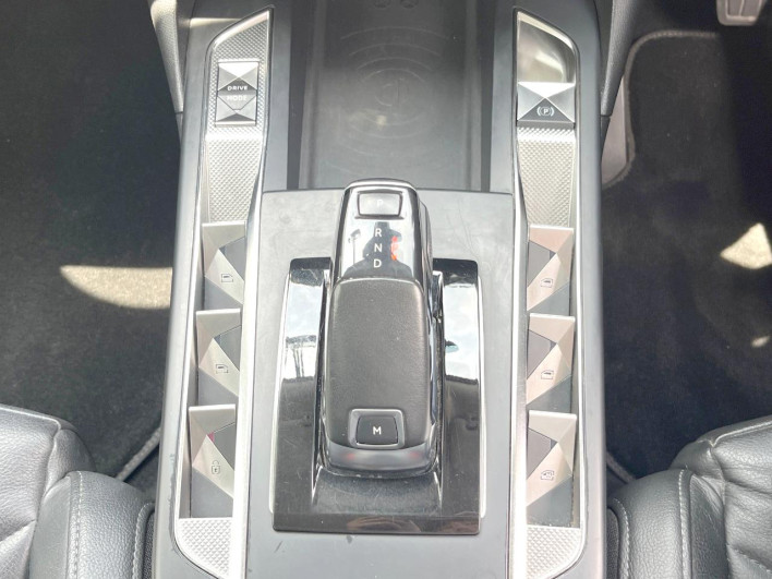 2019 DS Automobiles DS 3 Crossback 3BA-D34HN05 (UW-6a2e1c2abcbfa)[14]