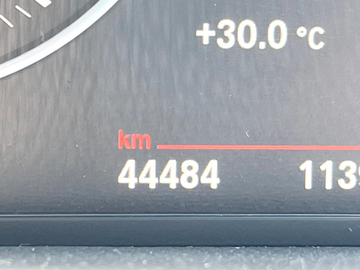 2017 BMW 2 Series LDA-2C20 (UW-6a2e1c3077aec)[2]