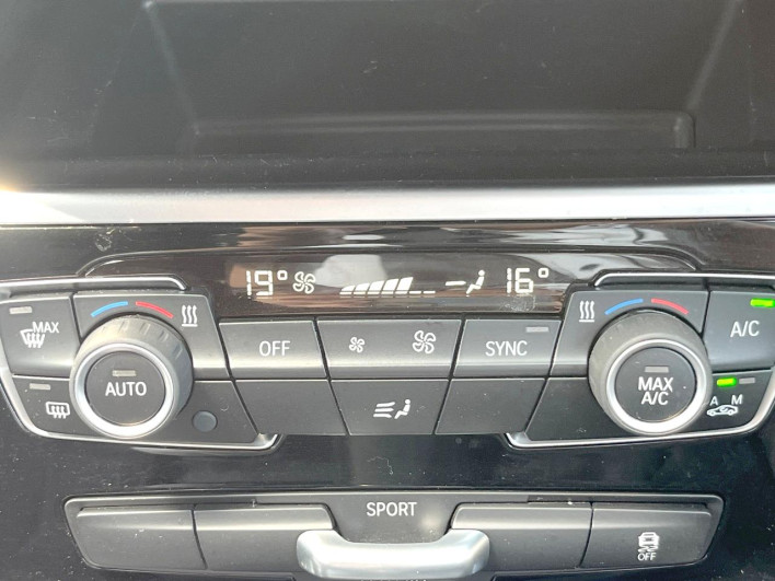 2017 BMW 2 Series LDA-2C20 (UW-6a2e1c3077aec)[15]