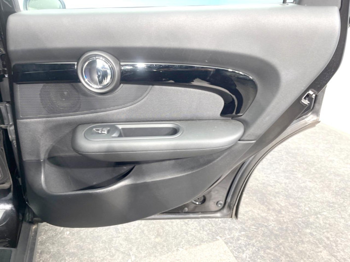 2019 Rover Mini LDA-LR20 (UW-6a2e1c383dd14)[17]