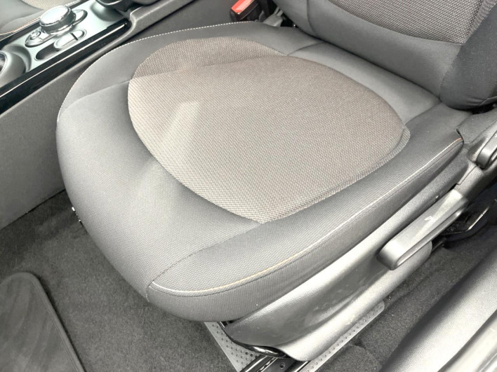 2019 Rover Mini LDA-LR20 (UW-6a2e1c383dd14)[10]