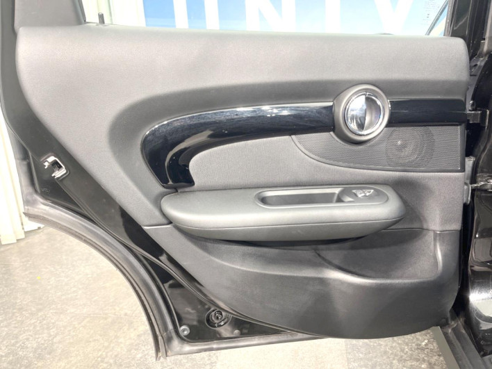 2019 Rover Mini LDA-LR20 (UW-6a2e1c383dd14)[12]