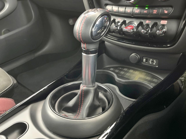 2018 Rover Mini DBA-LVJCW (UW-6a2e1c38d2efb)[19]