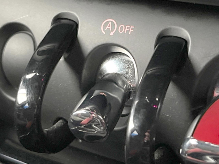 2018 Rover Mini DBA-LVJCW (UW-6a2e1c38d2efb)[15]