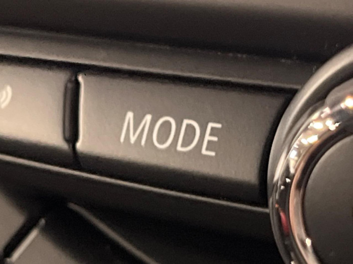 2015 Rover Mini DBA-XMJCW (UW-6a2e1c3a4e299)[8]