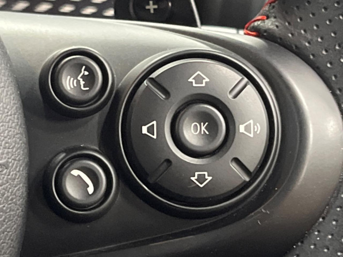 2015 Rover Mini DBA-XMJCW (UW-6a2e1c3a4e299)[21]