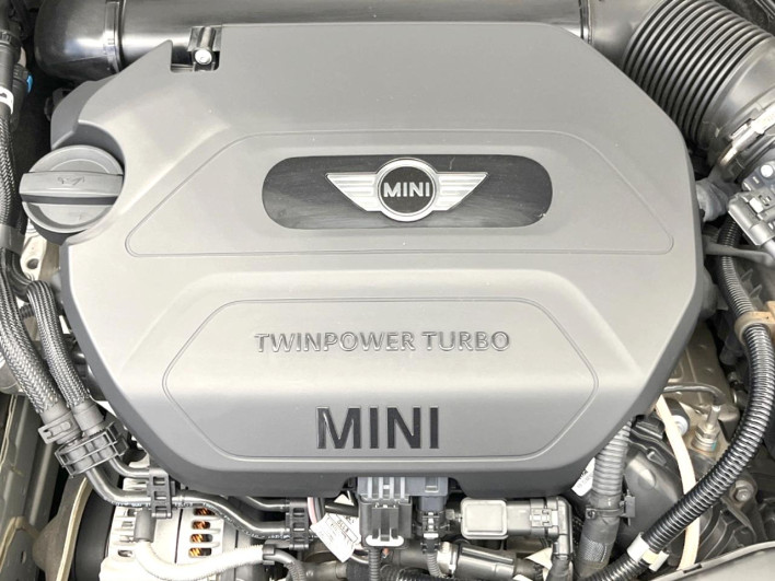 2019 Rover Mini LDA-XN15M (UW-6a2e1c3a6002e)[4]