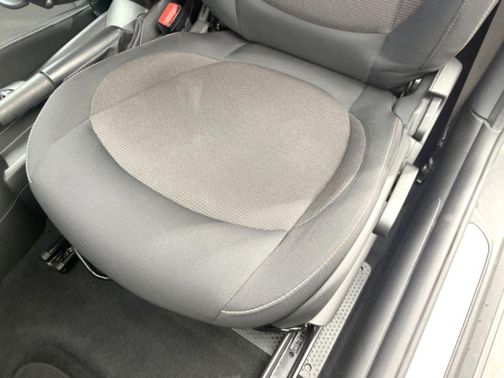 2019 Rover Mini LDA-XN15M (UW-6a2e1c3a6002e)[10]