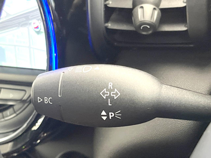 2019 Rover Mini LDA-XN15M (UW-6a2e1c3a6002e)[24]