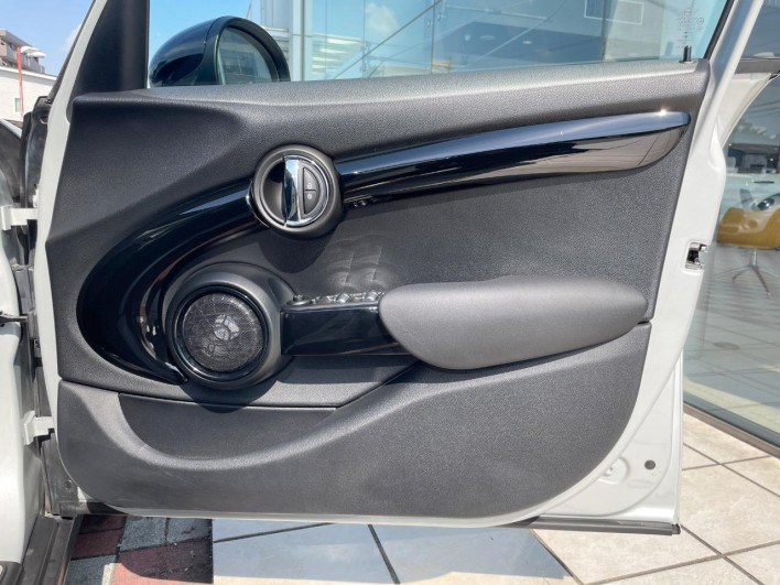 2019 Rover Mini LDA-XT20M (UW-6a2e1c3b0e382)[23]