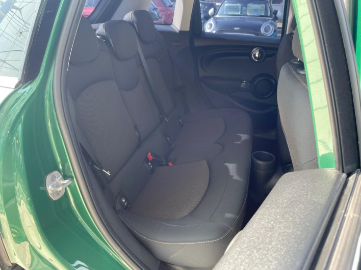 2020 Rover Mini 3DA-XV15MW (UW-6a2e1c3b472e3)[8]
