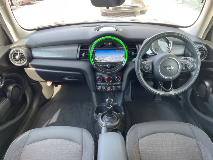2020 Rover Mini 3DA-XV15MW (UW-6a2e1c3b472e3)[29]