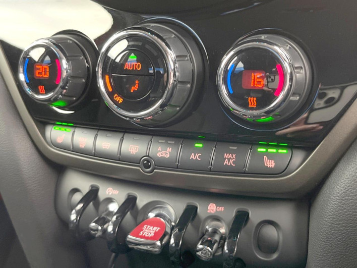 2019 Rover Mini LDA-YT20 (UW-6a2e1c3cc9ec9)[12]