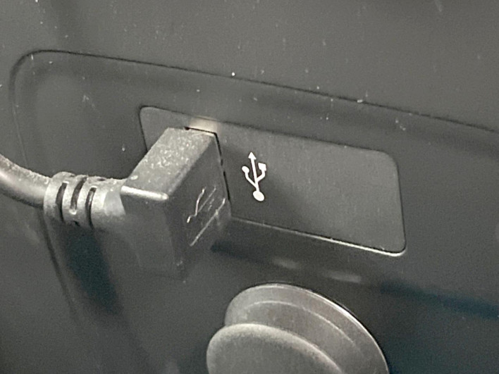 2019 Rover Mini LDA-YT20 (UW-6a2e1c3cc9ec9)[16]